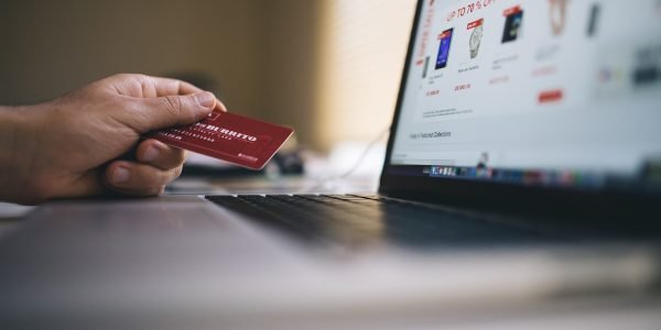 ultimate guide to shopify