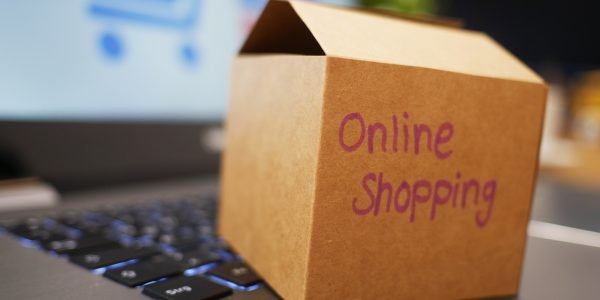 Shopify Exploring its Features, Benefits, and Services